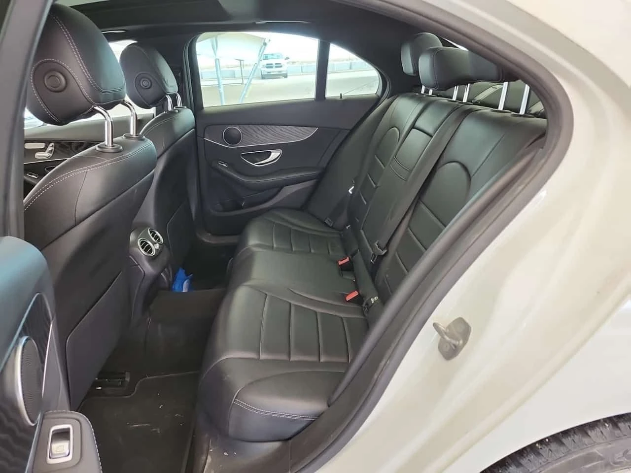 Mercedes-Benz C 300 PANORAMA| ПОДГРЕВИ| 2 КЛЮЧА| , снимка 11 - Автомобили и джипове - 53946866