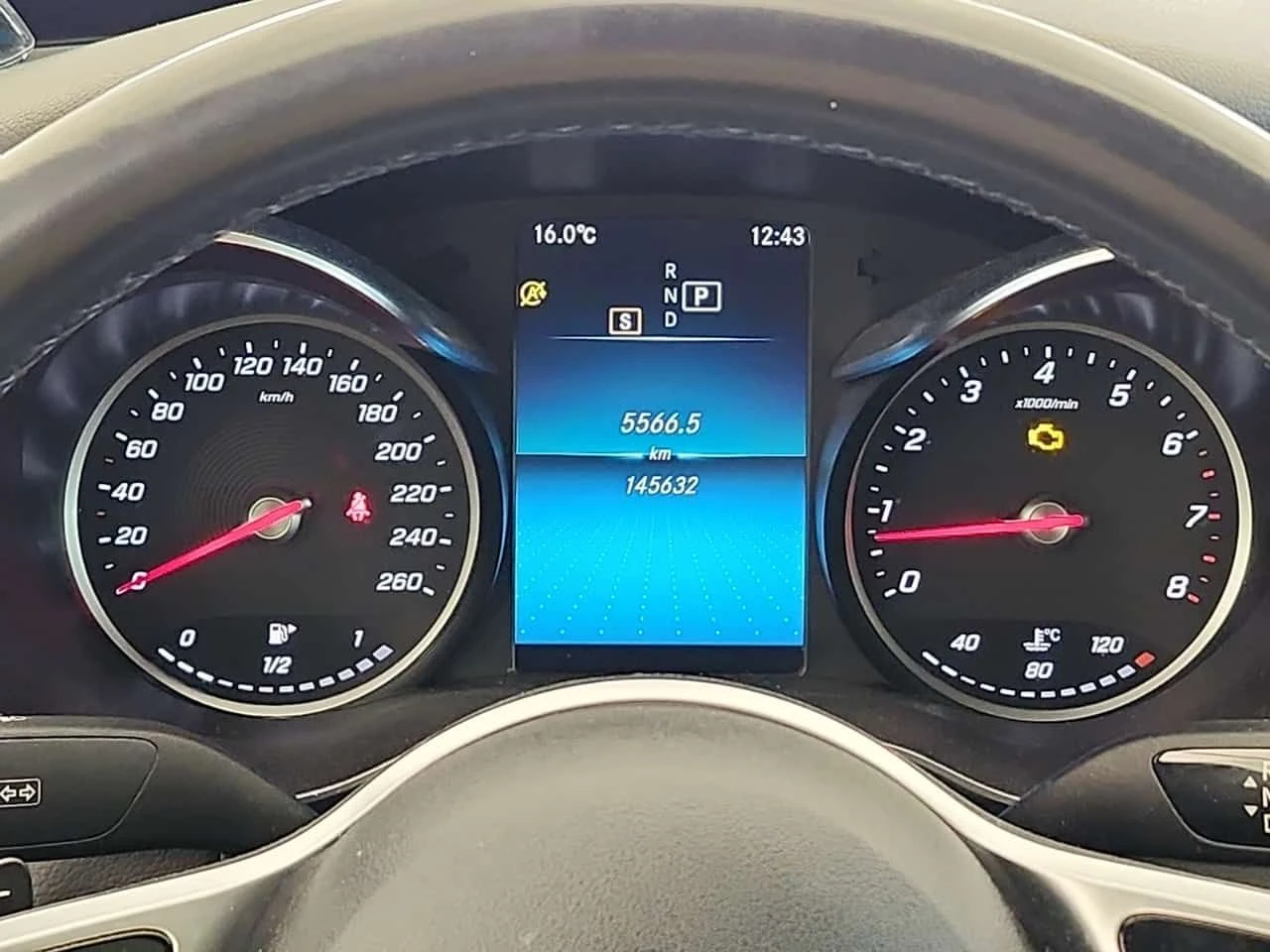 Mercedes-Benz C 300 PANORAMA| ПОДГРЕВИ| 2 КЛЮЧА| , снимка 8 - Автомобили и джипове - 53946866