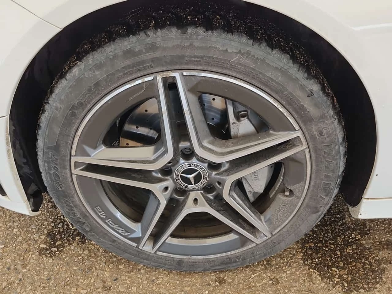 Mercedes-Benz C 300 PANORAMA| ПОДГРЕВИ| 2 КЛЮЧА| , снимка 5 - Автомобили и джипове - 53946866