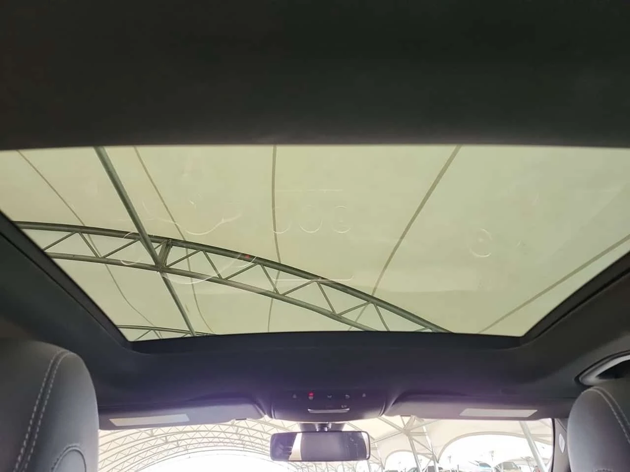 Mercedes-Benz C 300 PANORAMA| ПОДГРЕВИ| 2 КЛЮЧА| , снимка 12 - Автомобили и джипове - 53946866