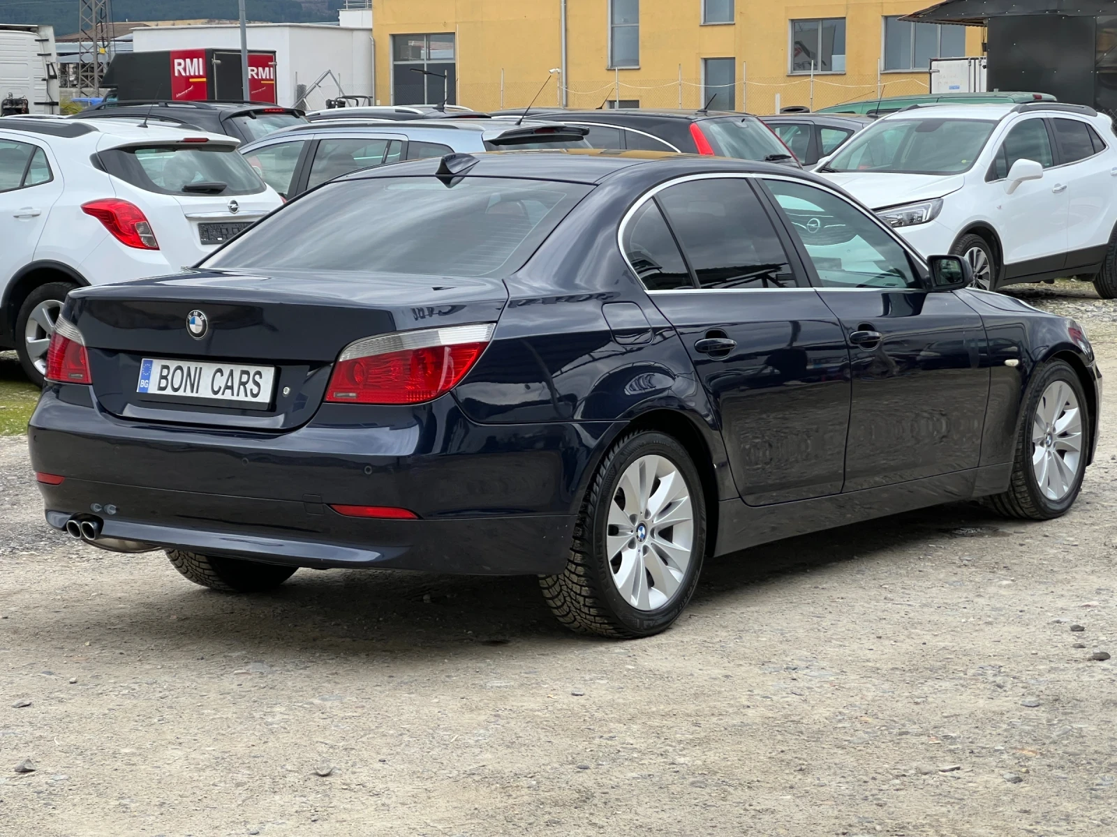 BMW 525 E60-177кс/Автомат/Навигация/Ел.седалки/Парктроник , снимка 5 - Автомобили и джипове - 53970057