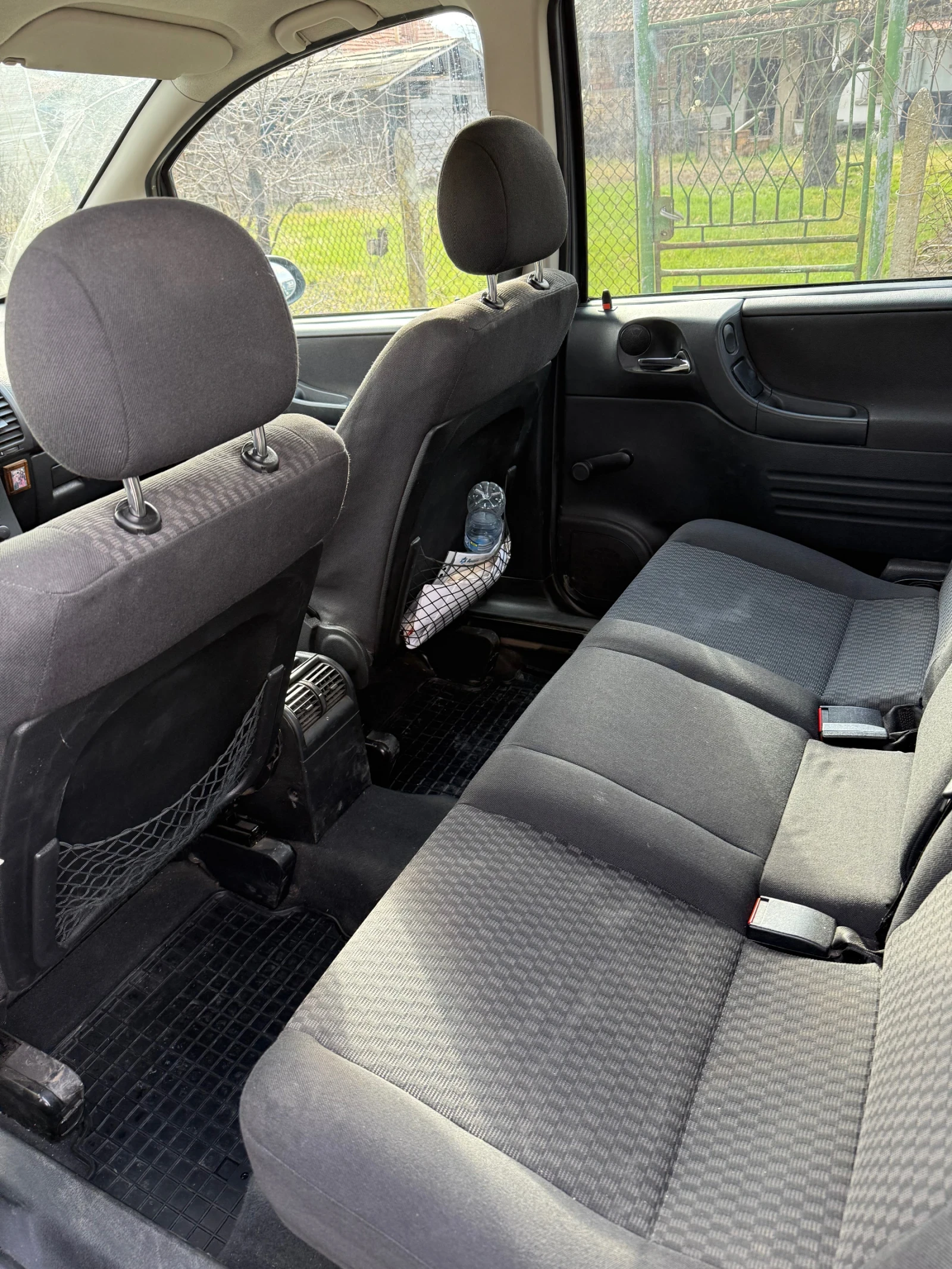 Opel Zafira, снимка 8 - Автомобили и джипове - 53974886