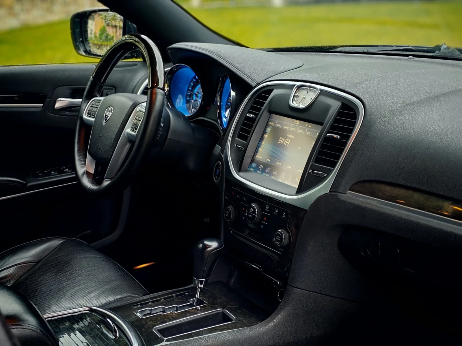 Lancia Thema 3.0CRD(239)* PLATINUM-EDITION* НОВ ВНОС* , снимка 13 - Автомобили и джипове - 54360513