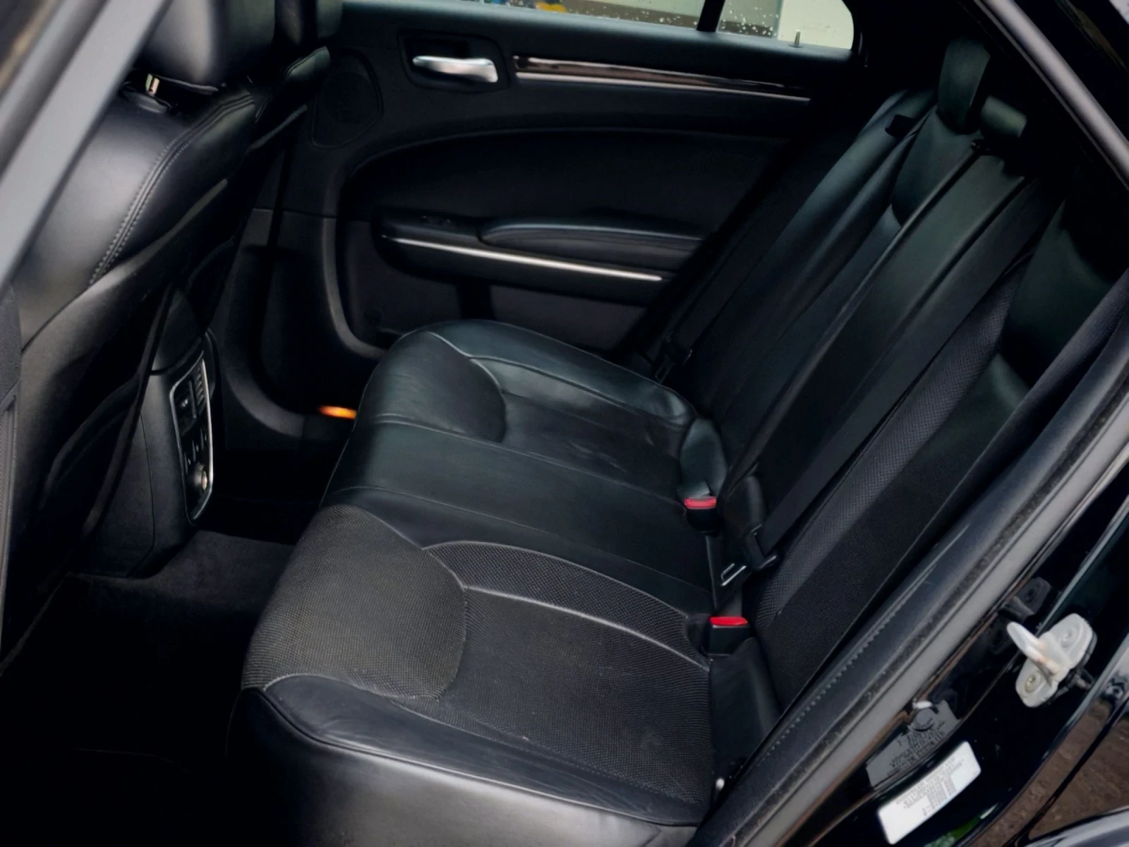 Lancia Thema 3.0CRD(239)* PLATINUM-EDITION* НОВ ВНОС* , снимка 14 - Автомобили и джипове - 54360513