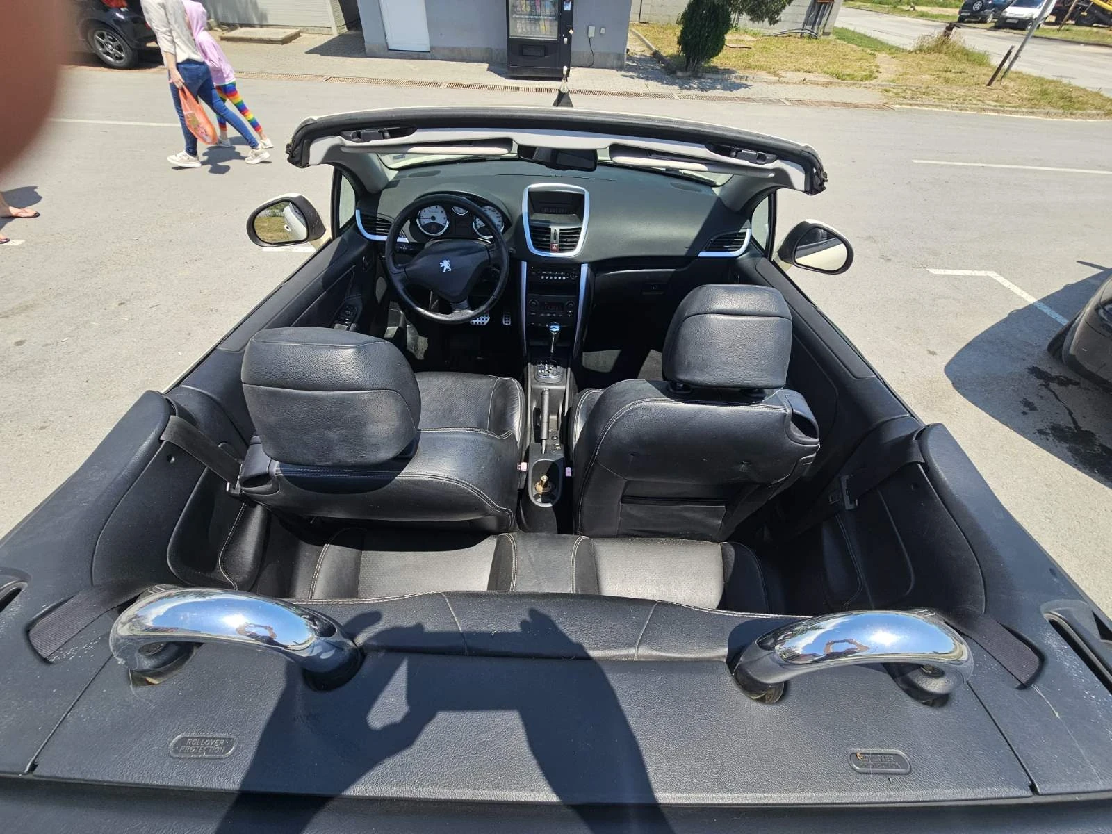 Peugeot 207 1.6 , снимка 4 - Автомобили и джипове - 54808590