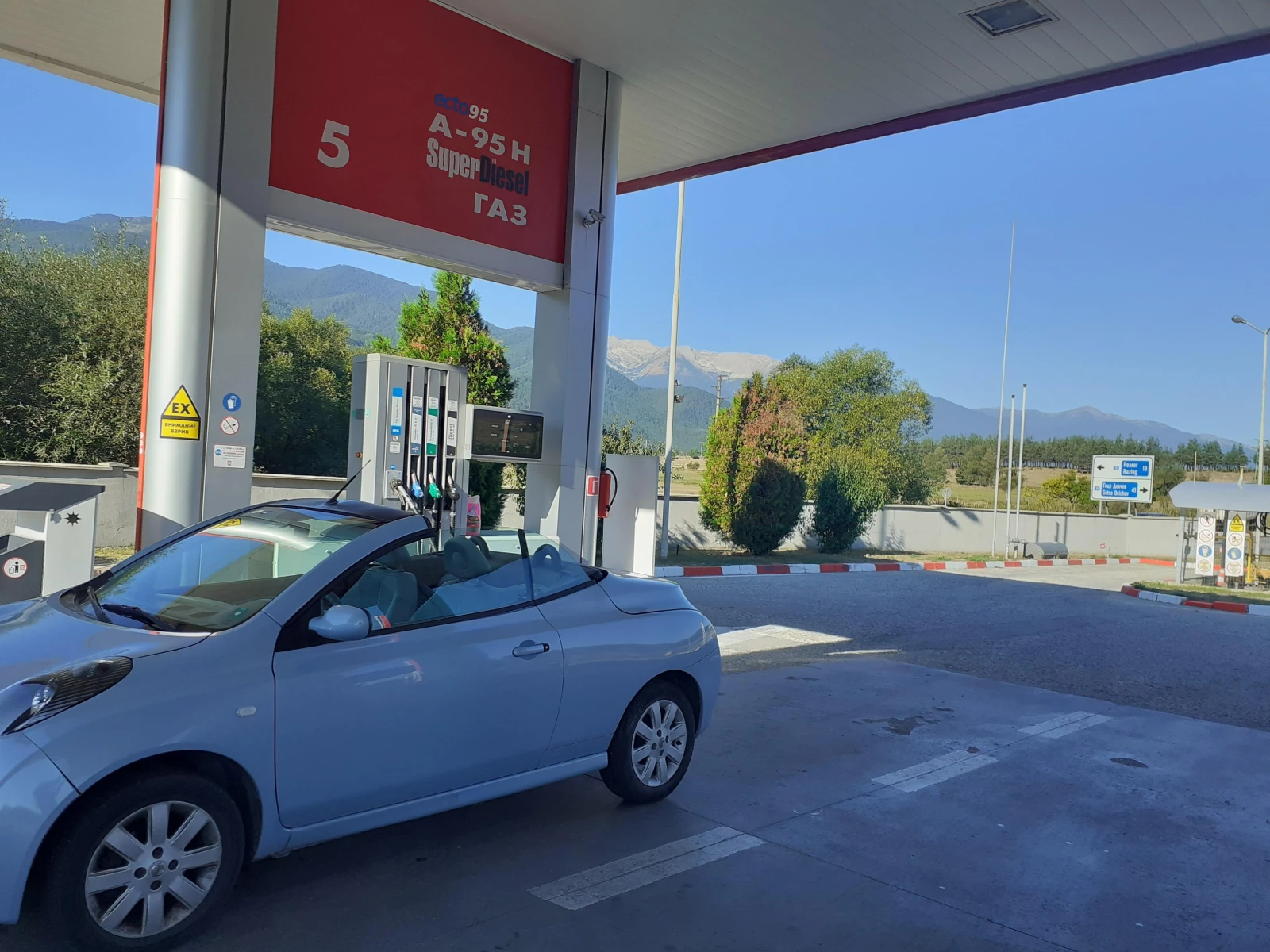 Nissan Micra C+ C1.6i 110 к.с. Автомат. Кабрио