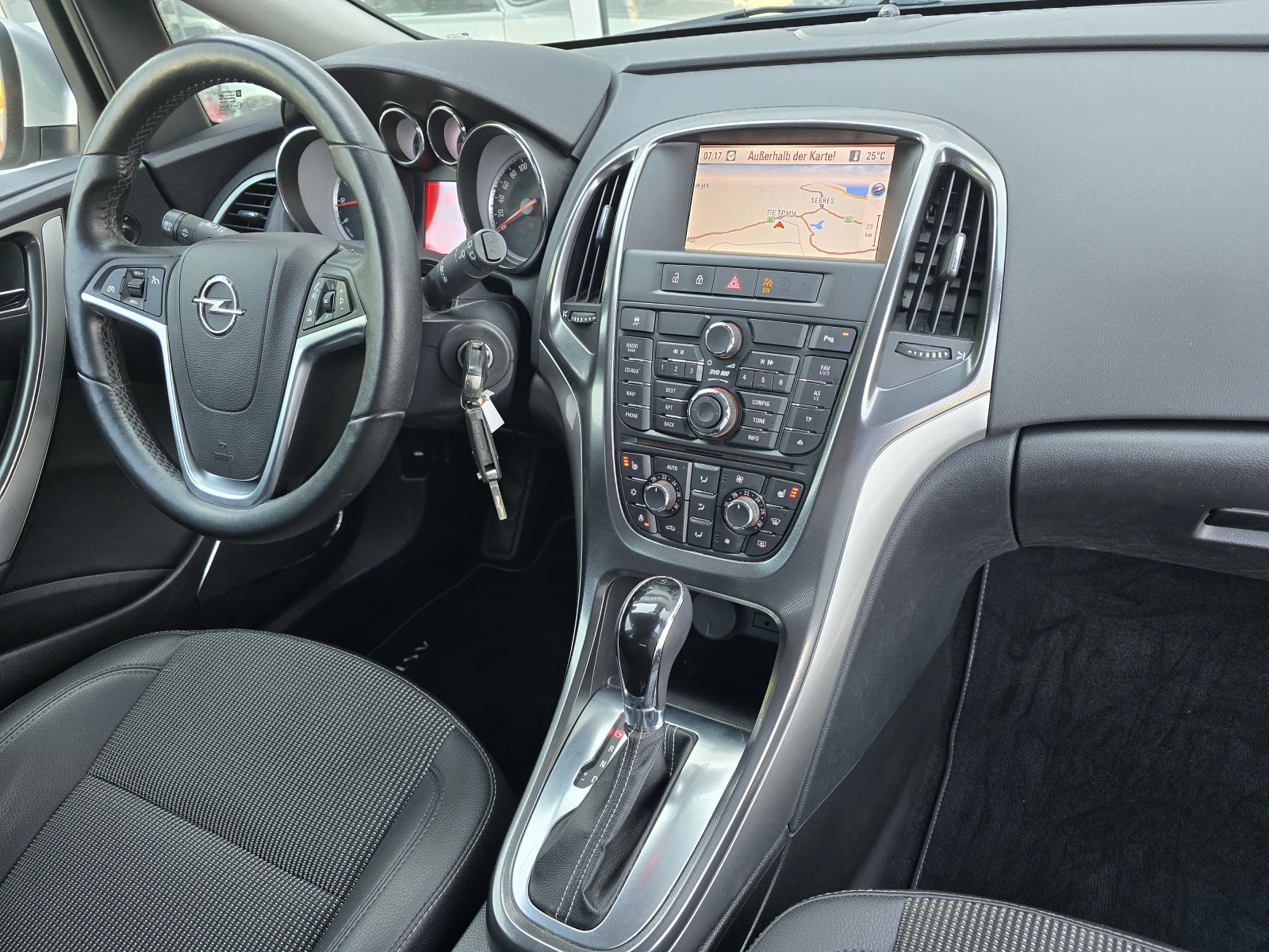 Opel Astra Автоматик !! 129000км!!!!!!!!!!!, снимка 12 - Автомобили и джипове - 55387500