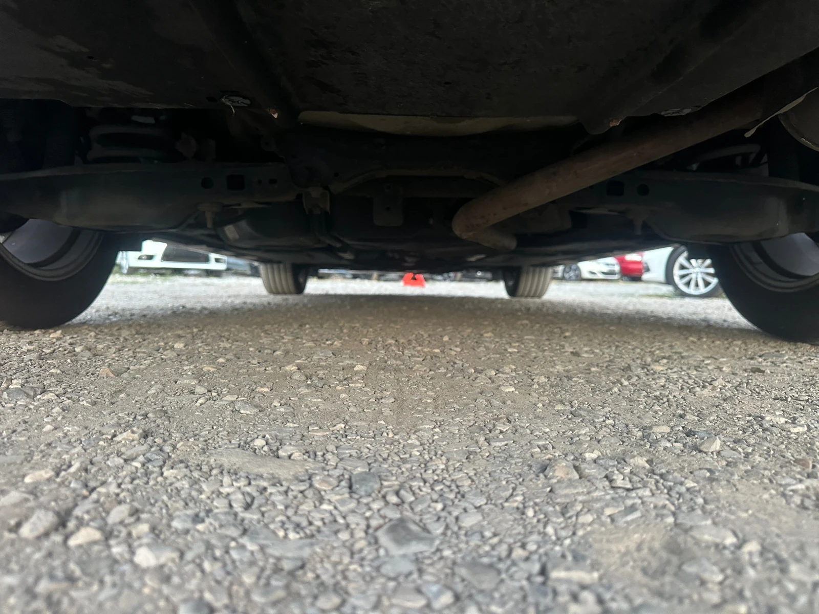 Toyota Avensis 1.8-VVTI-2011-РЪЧКА-БИЗНЕС-1-С-НИК-1Г-ГАРАНЦИЯ, снимка 16 - Автомобили и джипове - 55533202