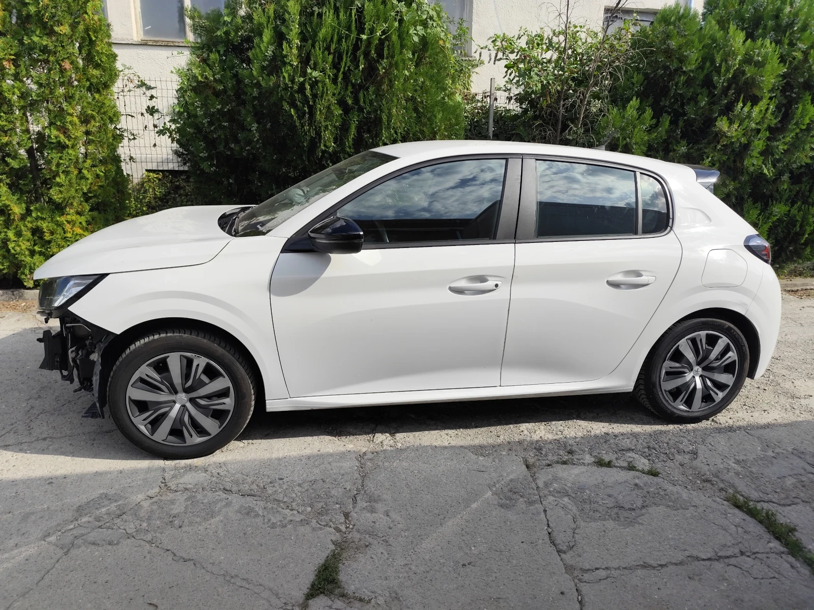Peugeot 208 100�.�. | Mobile.bg � ����������� 3