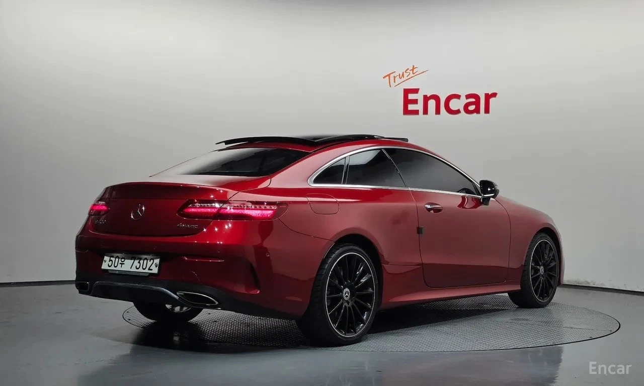 Mercedes-Benz E 400 * E400 4MATIC Coupe * , снимка 2 - Автомобили и джипове - 56645907