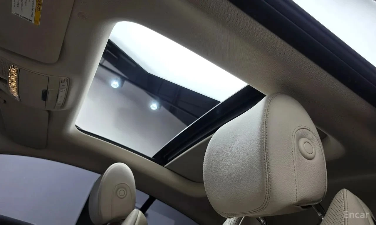 Mercedes-Benz E 400 * E400 4MATIC Coupe * , снимка 16 - Автомобили и джипове - 56645907