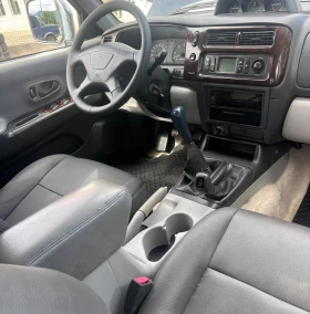Mitsubishi Pajero sport 2.5 TDI, снимка 9