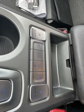Hyundai Kona 64KWh/PRIME/ГАРАНЦИЯ/SOH100%/BLUELINK, снимка 16