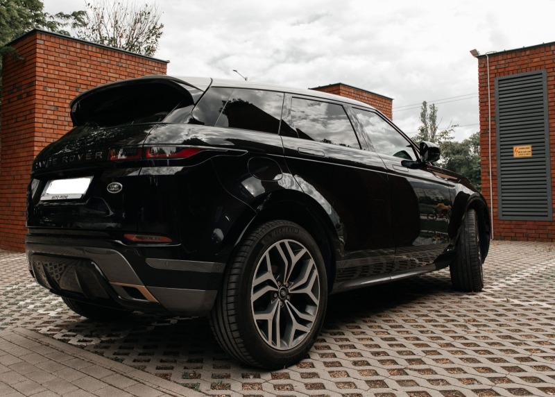 Land Rover Range Rover Evoque R-dynamic 2.0 AWD 4x4 Hybrid , снимка 2 - Автомобили и джипове - 46369678