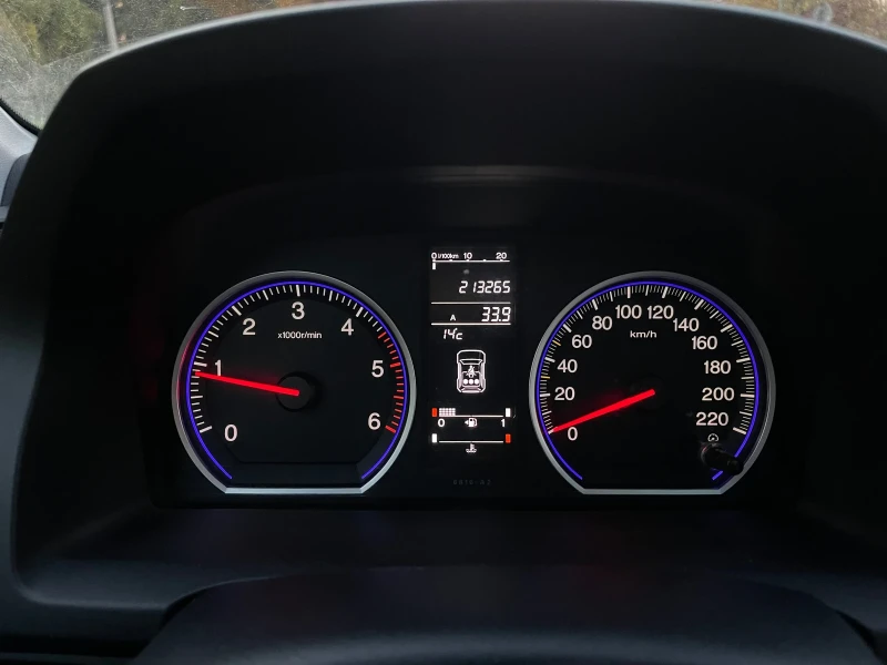 Honda Cr-v 2.2 EXECUTIVE ПРОМОЦИЯ , снимка 12 - Автомобили и джипове - 47806134