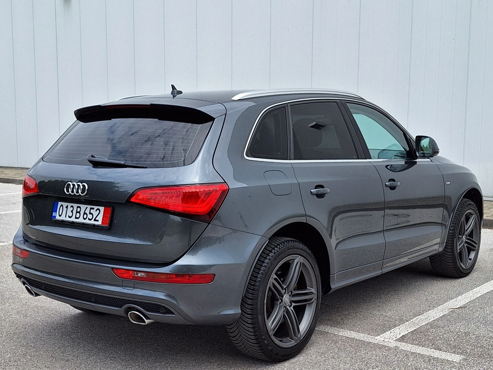 Audi Q5 3.0TDI* S-Line* FACELIFT* KEYLESS  GО* ОБДУХВАНЕ - изображение 5