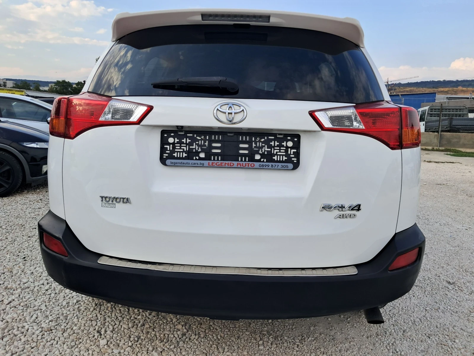 Toyota Rav4 2.2-150к.с АВТОМАТИК, НАВИГАЦИЯ, 4Х4, КАМЕРА - изображение 6