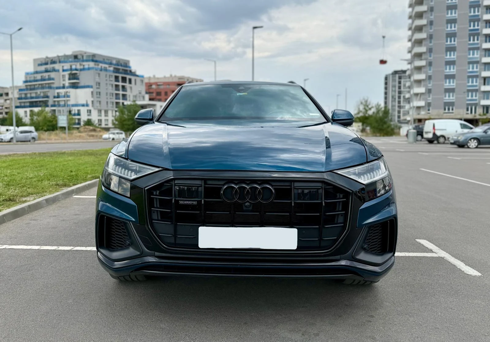 Audi Q8 S Line - изображение 5