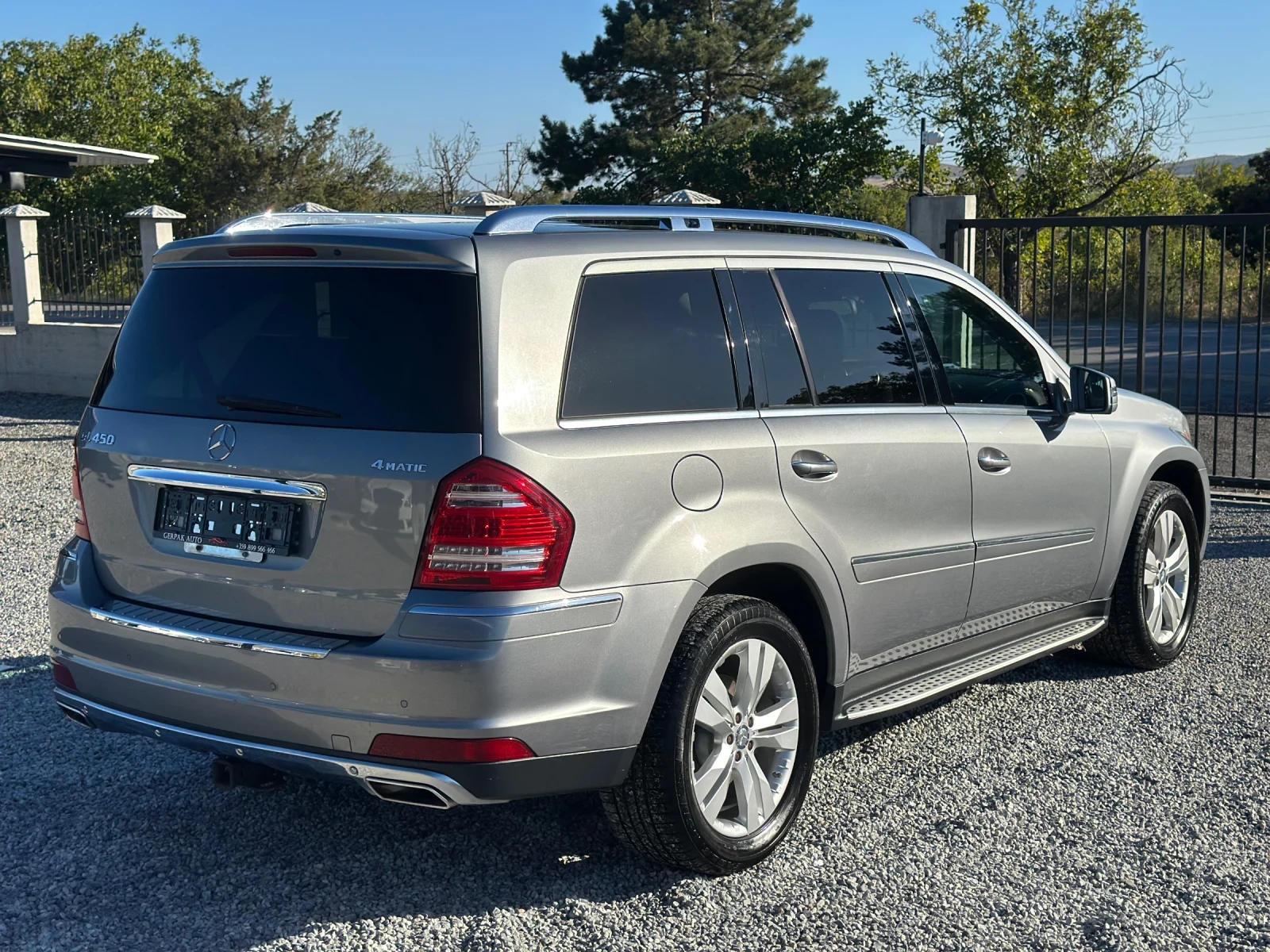 Mercedes-Benz GL 450 4MATIC 6+ 1 - изображение 4