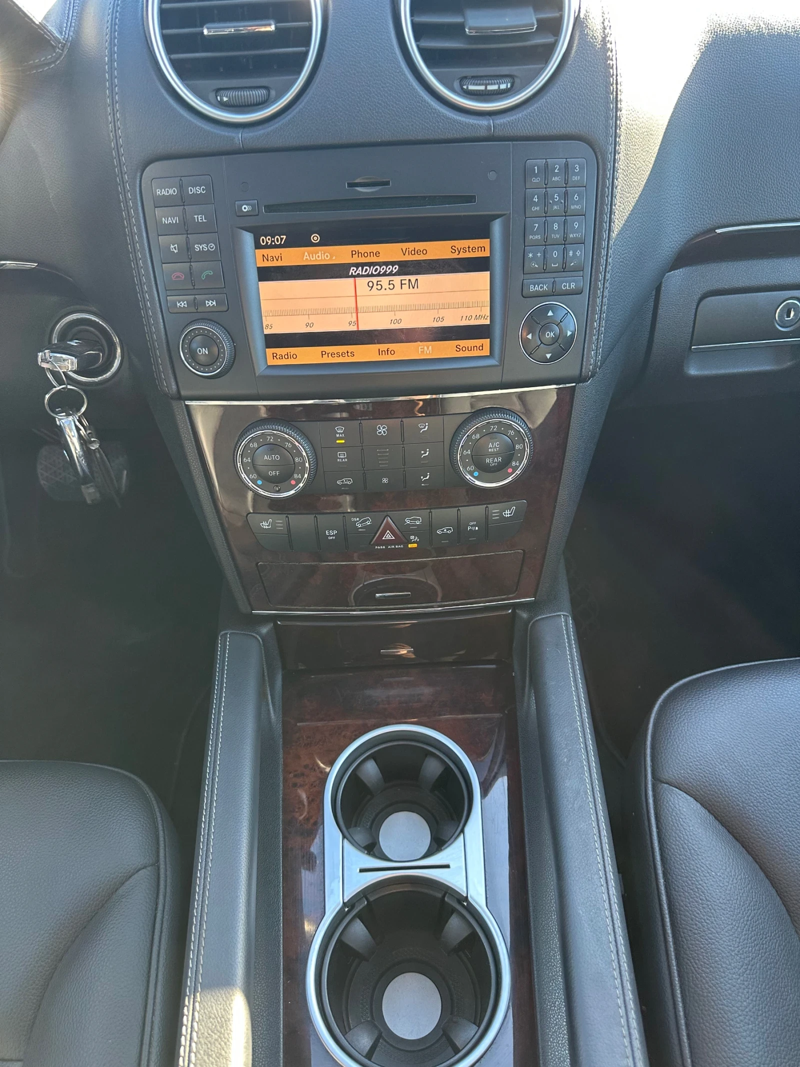Mercedes-Benz GL 450 4MATIC 6+ 1 - изображение 8