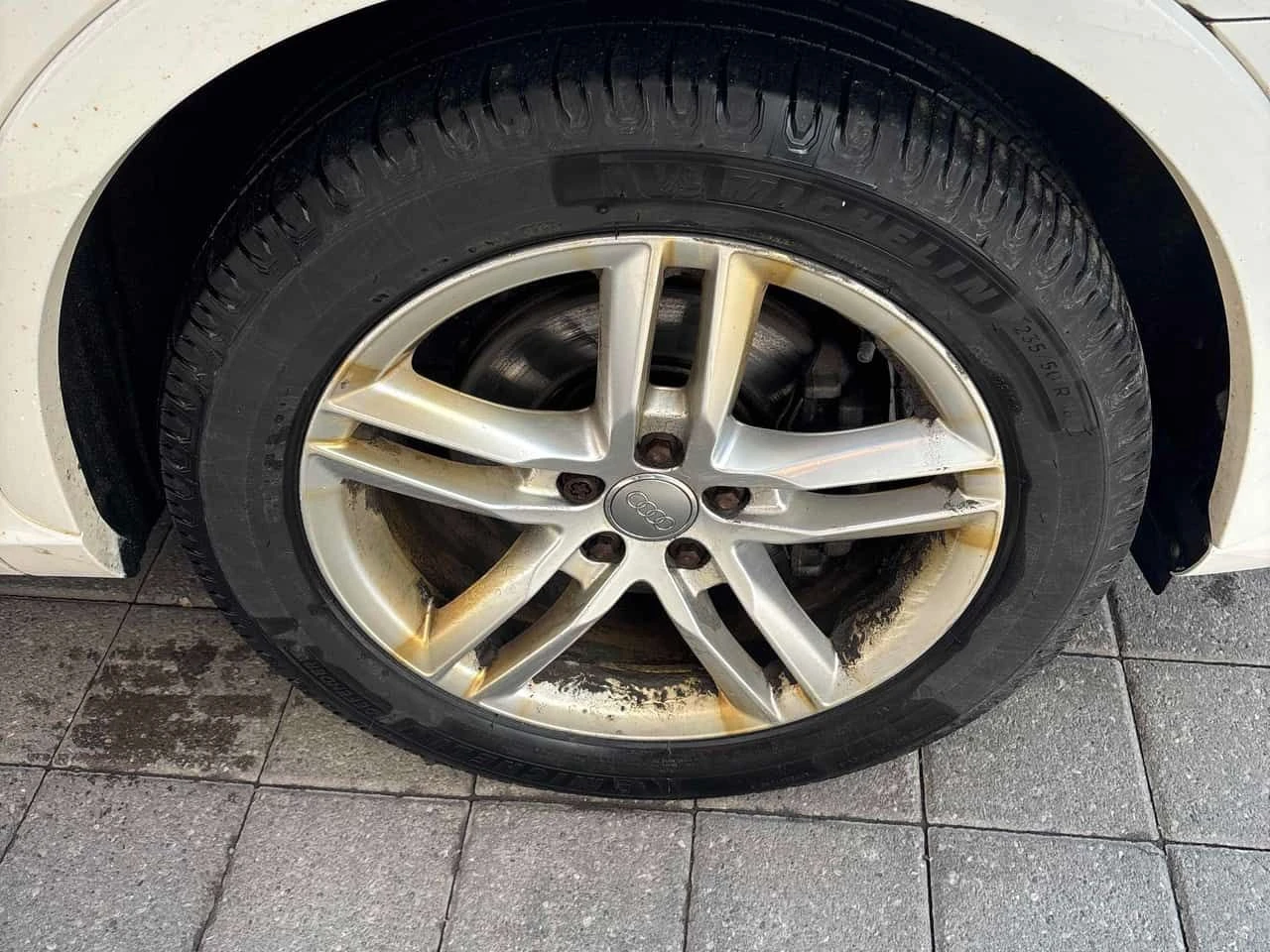 Audi Q3 * Komfort * CARFAX * ЦЕНА ДО БГ, снимка 6 - Автомобили и джипове - 53740545