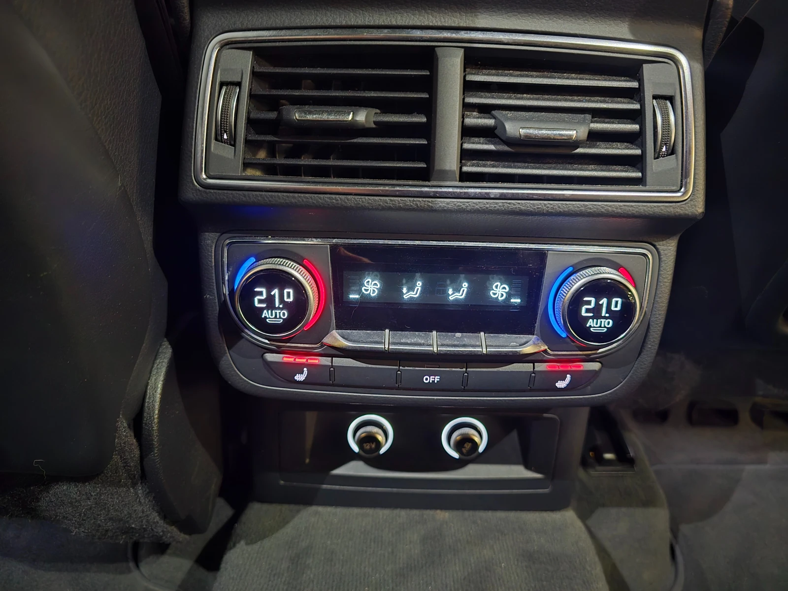 Audi Q7 3.0 TFSI Technik, снимка 17 - Автомобили и джипове - 53995132