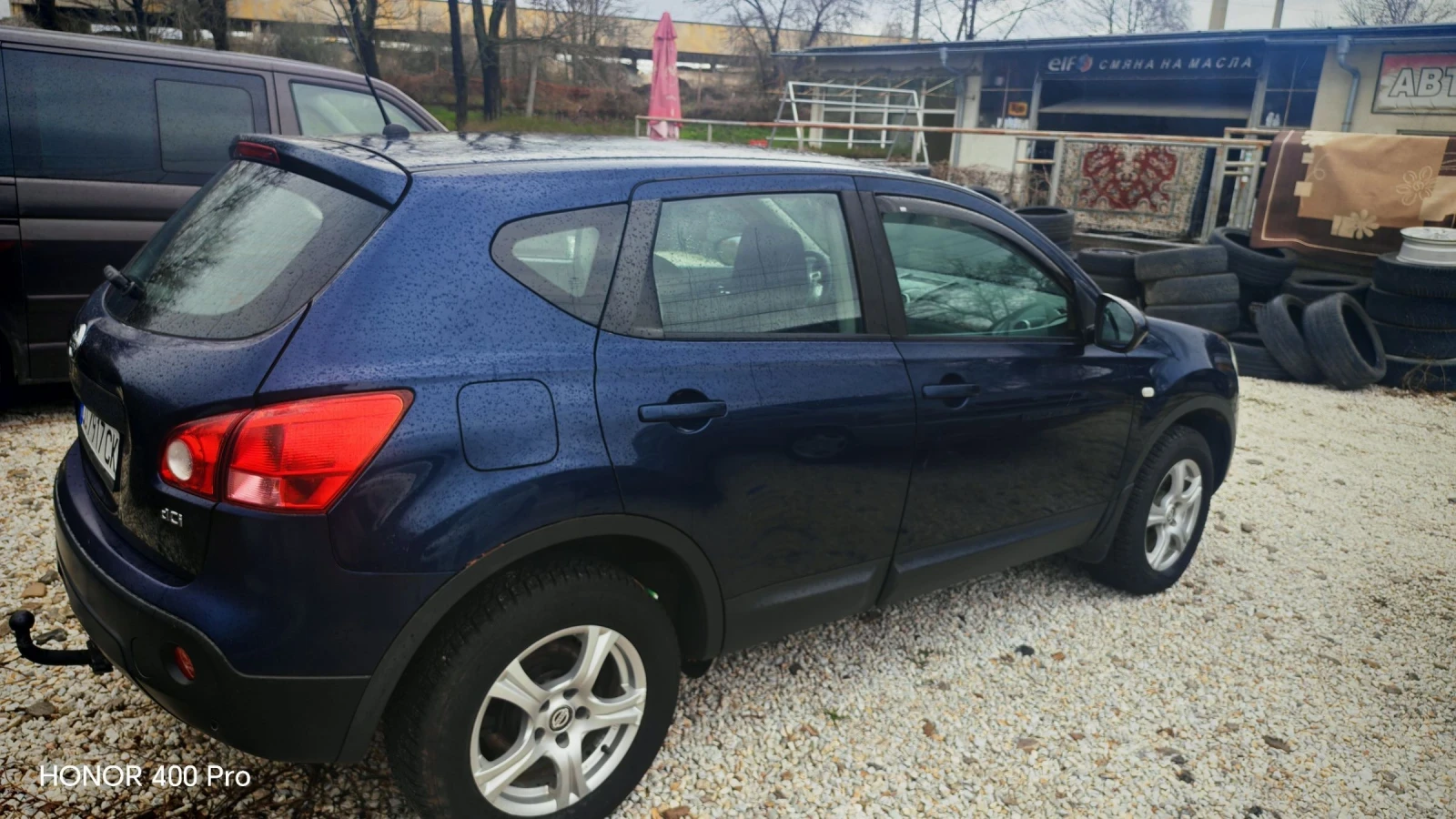 Nissan Qashqai 2.0, снимка 4 - Автомобили и джипове - 54006883
