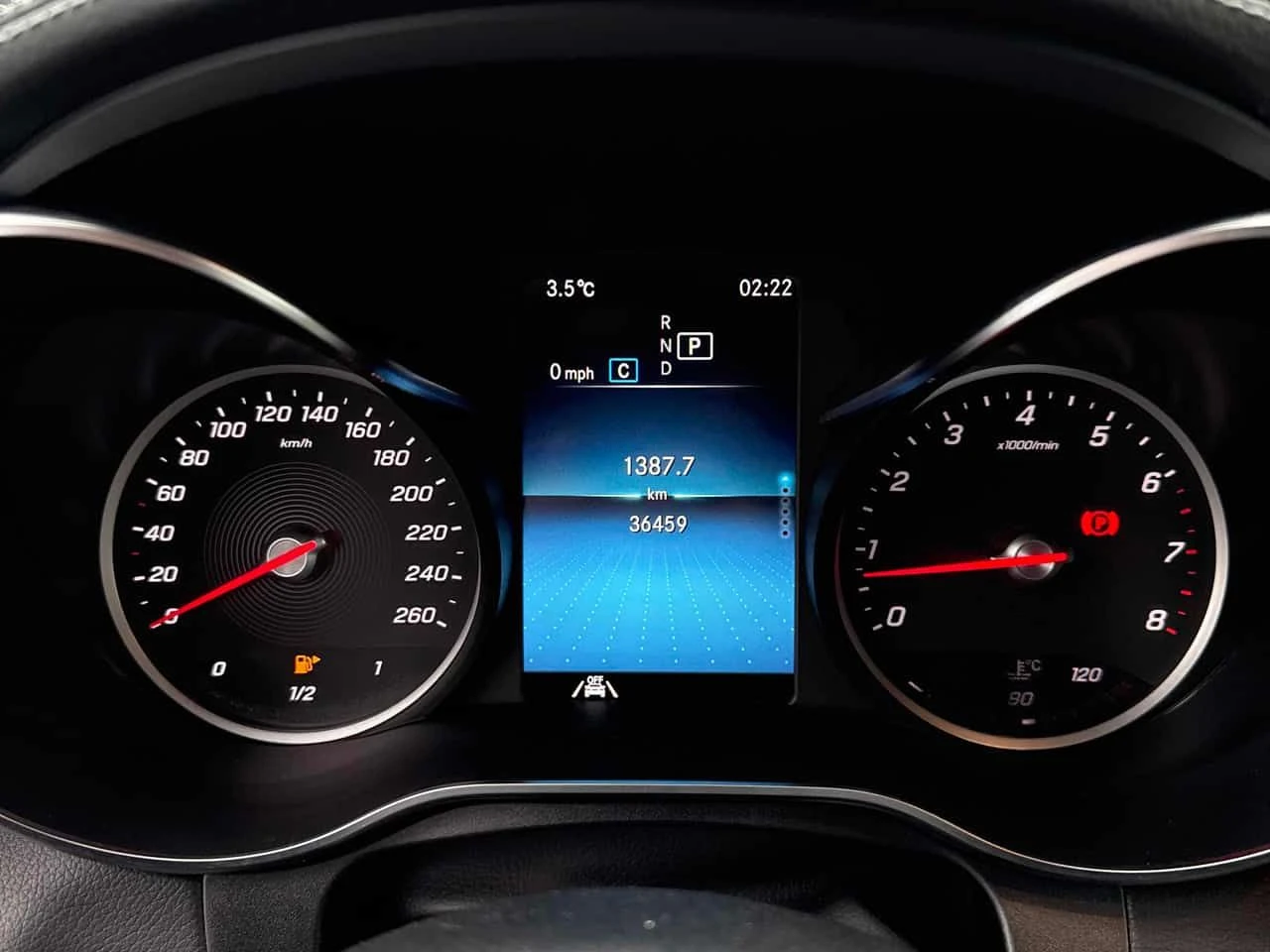 Mercedes-Benz GLC 300 COUPE/ШИБИДАХ/ПРЕДСТАВИТЕЛСТВО НА MERCEDES, снимка 8 - Автомобили и джипове - 54077060