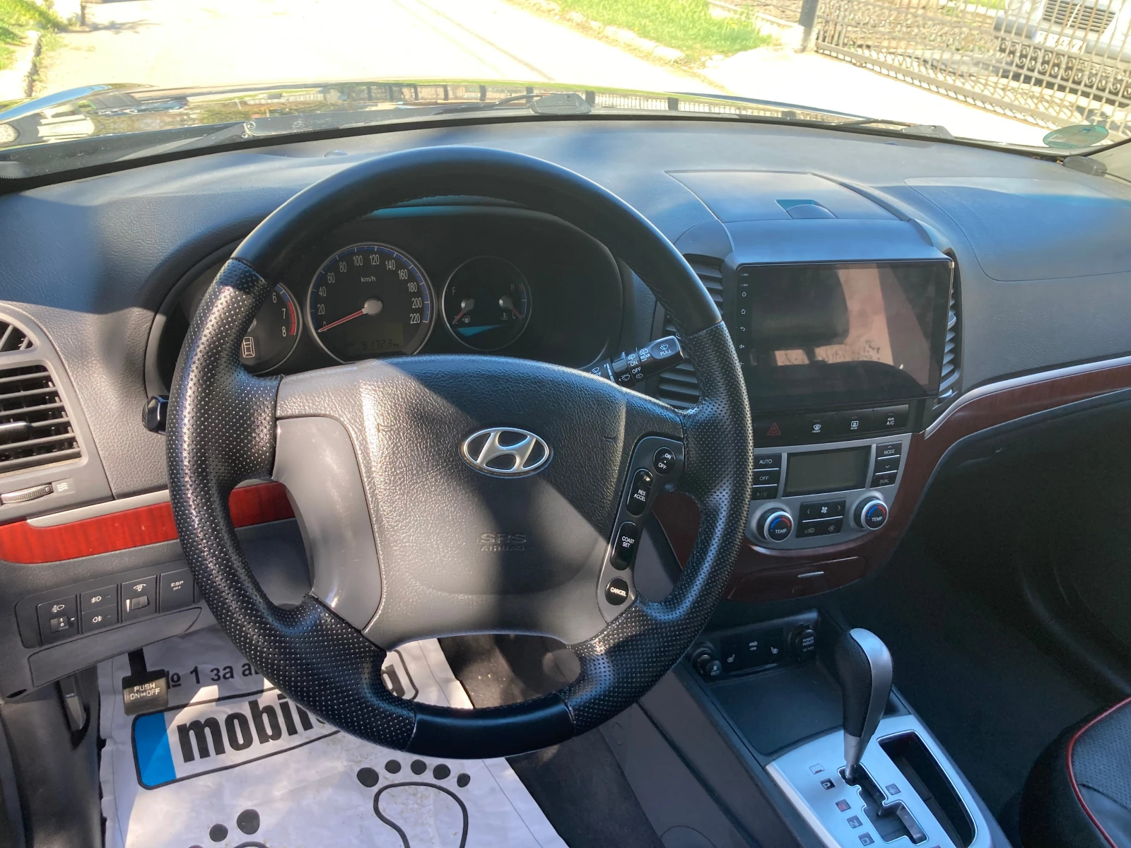 Hyundai Santa fe 2.7 ЧИСТО НОВ-91723 хил.км. 7-места, снимка 10 - Автомобили и джипове - 54144884
