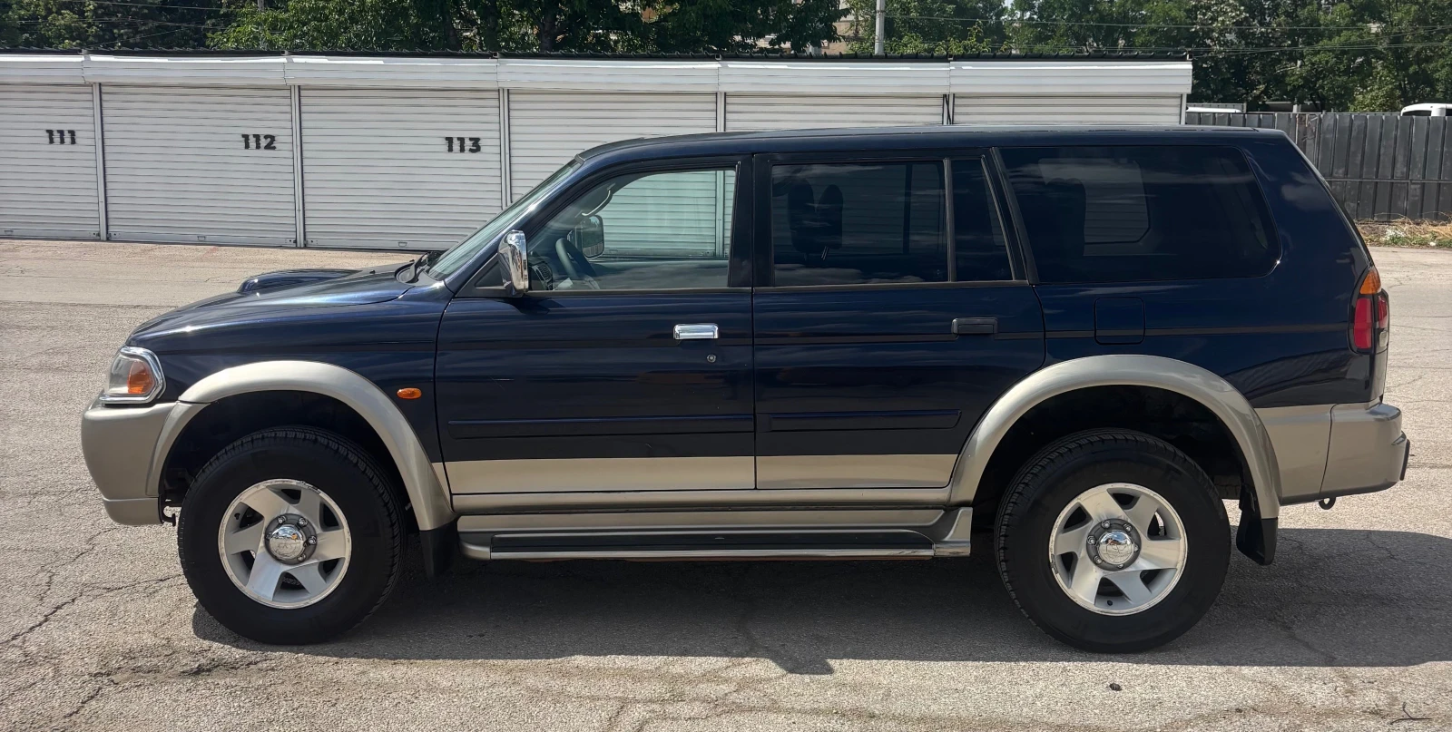 Mitsubishi Pajero sport 2.5 TDI, снимка 4 - Автомобили и джипове - 55223721