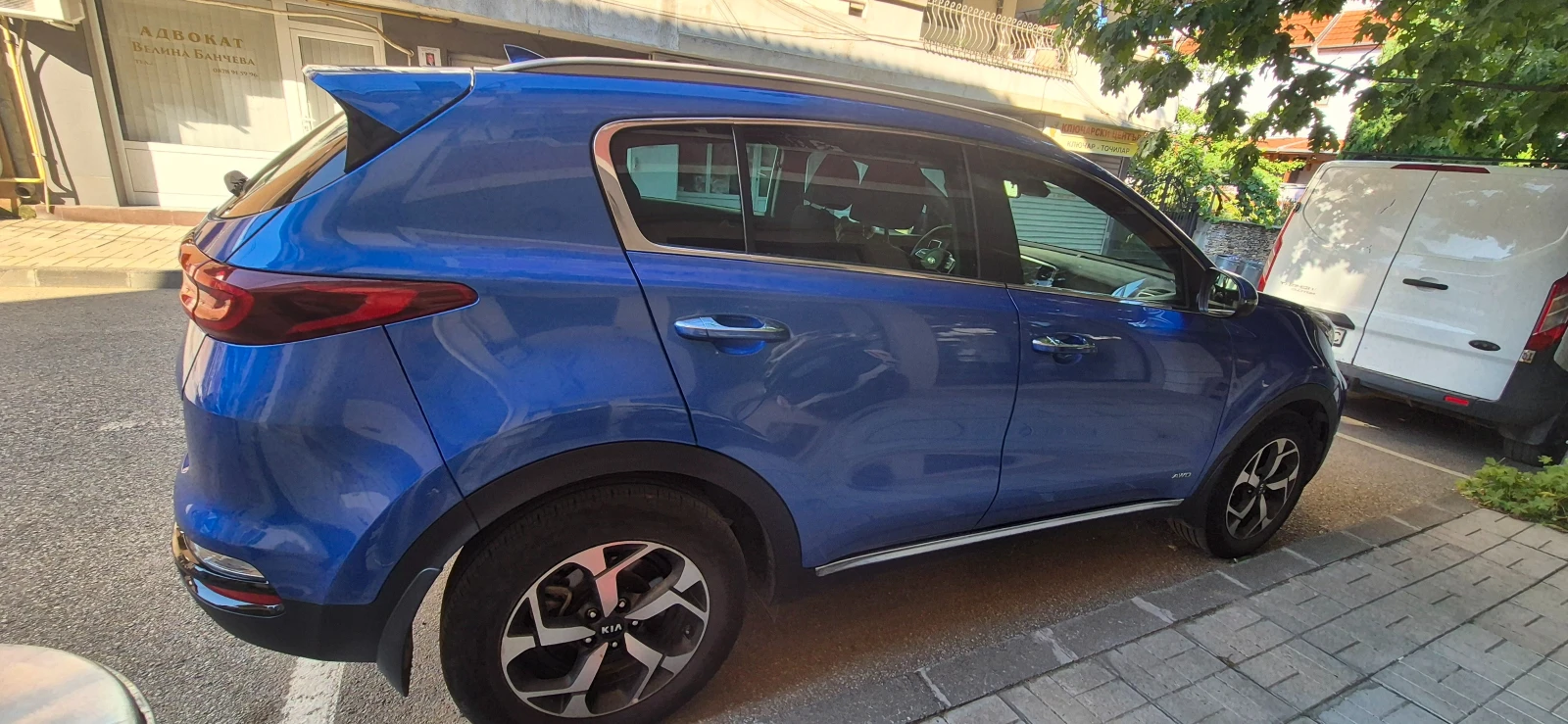 Kia Sportage, снимка 3 - Автомобили и джипове - 55408254