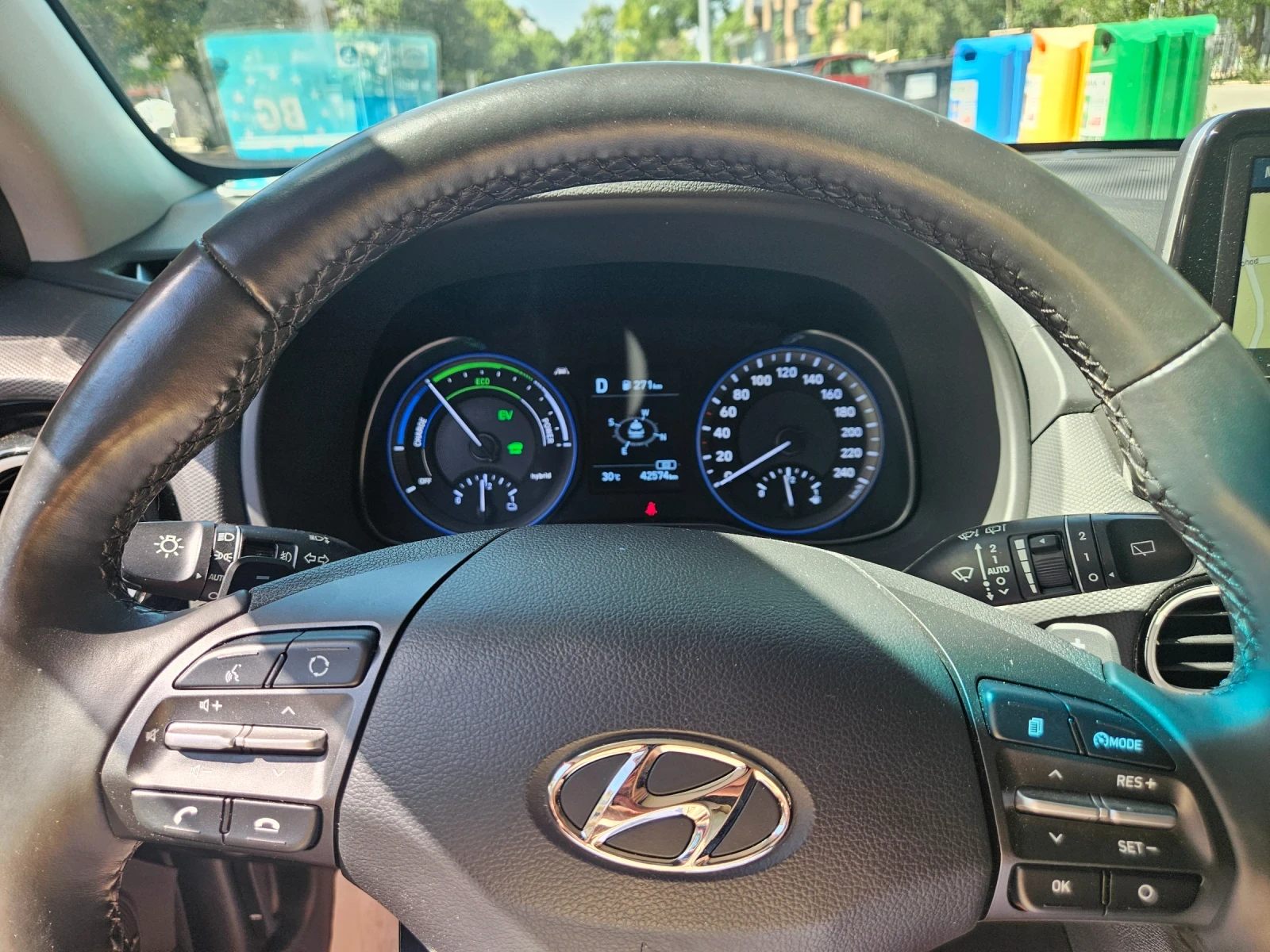 Hyundai Kona SUV, снимка 12 - Автомобили и джипове - 55627686