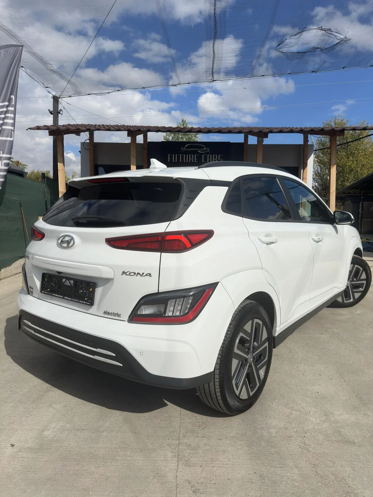 Hyundai Kona 64KWh/PRIME/ГАРАНЦИЯ/SOH100%/BLUELINK, снимка 3 - Автомобили и джипове - 56199652