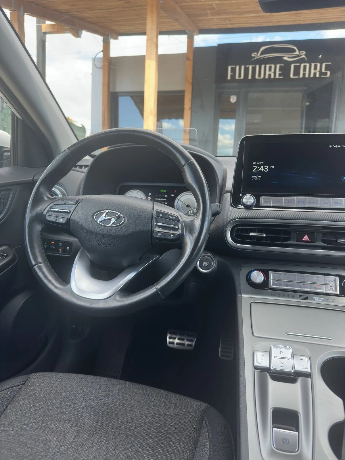 Hyundai Kona 64KWh/PRIME/ГАРАНЦИЯ/SOH100%/BLUELINK, снимка 8 - Автомобили и джипове - 56199652