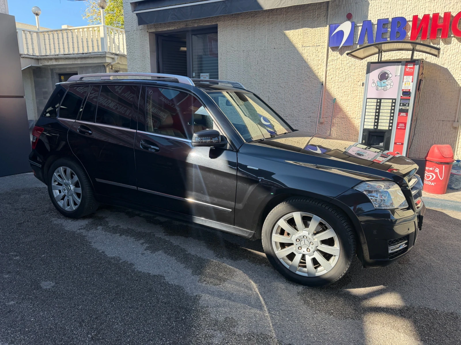 Mercedes-Benz GLK, снимка 2 - Автомобили и джипове - 56660735