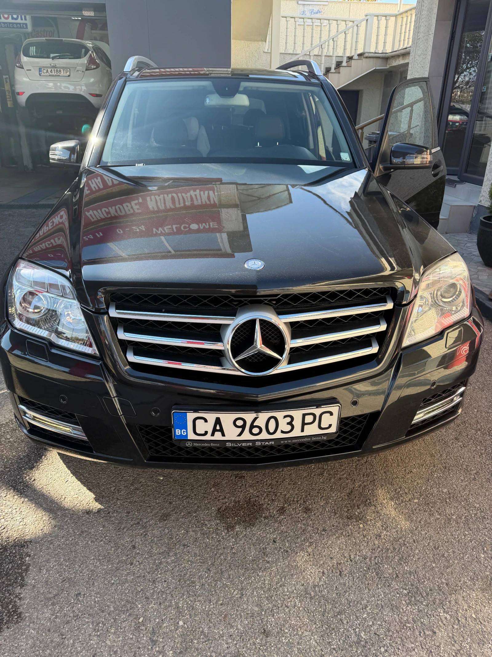 Mercedes-Benz GLK, снимка 11 - Автомобили и джипове - 56660735