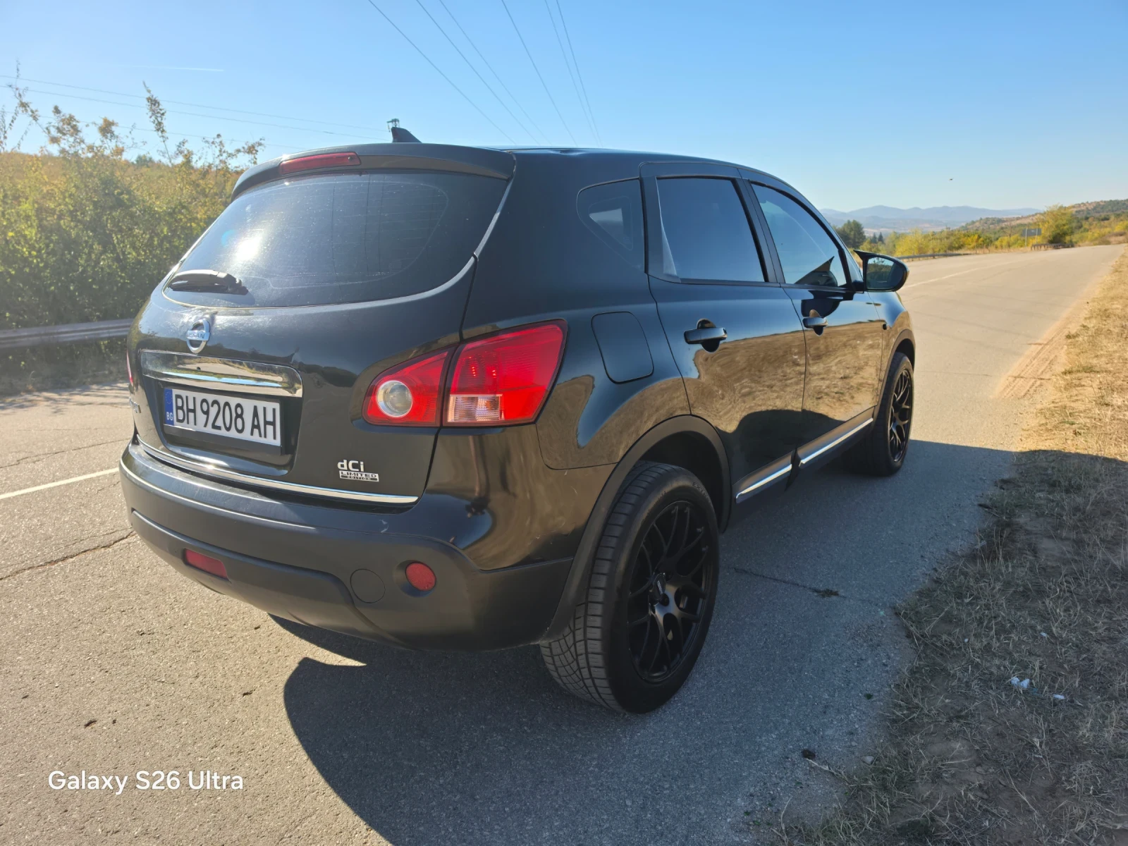 Nissan Qashqai 2.0 Dci, снимка 4 - Автомобили и джипове - 56677314