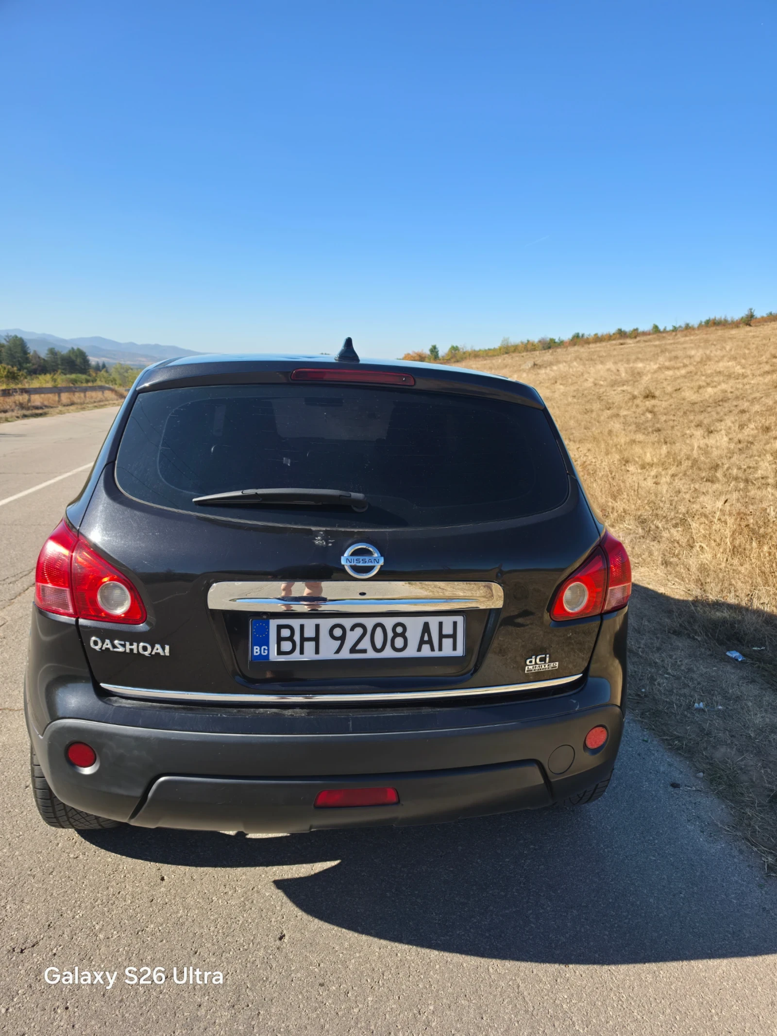 Nissan Qashqai 2.0 Dci, снимка 6 - Автомобили и джипове - 56677314