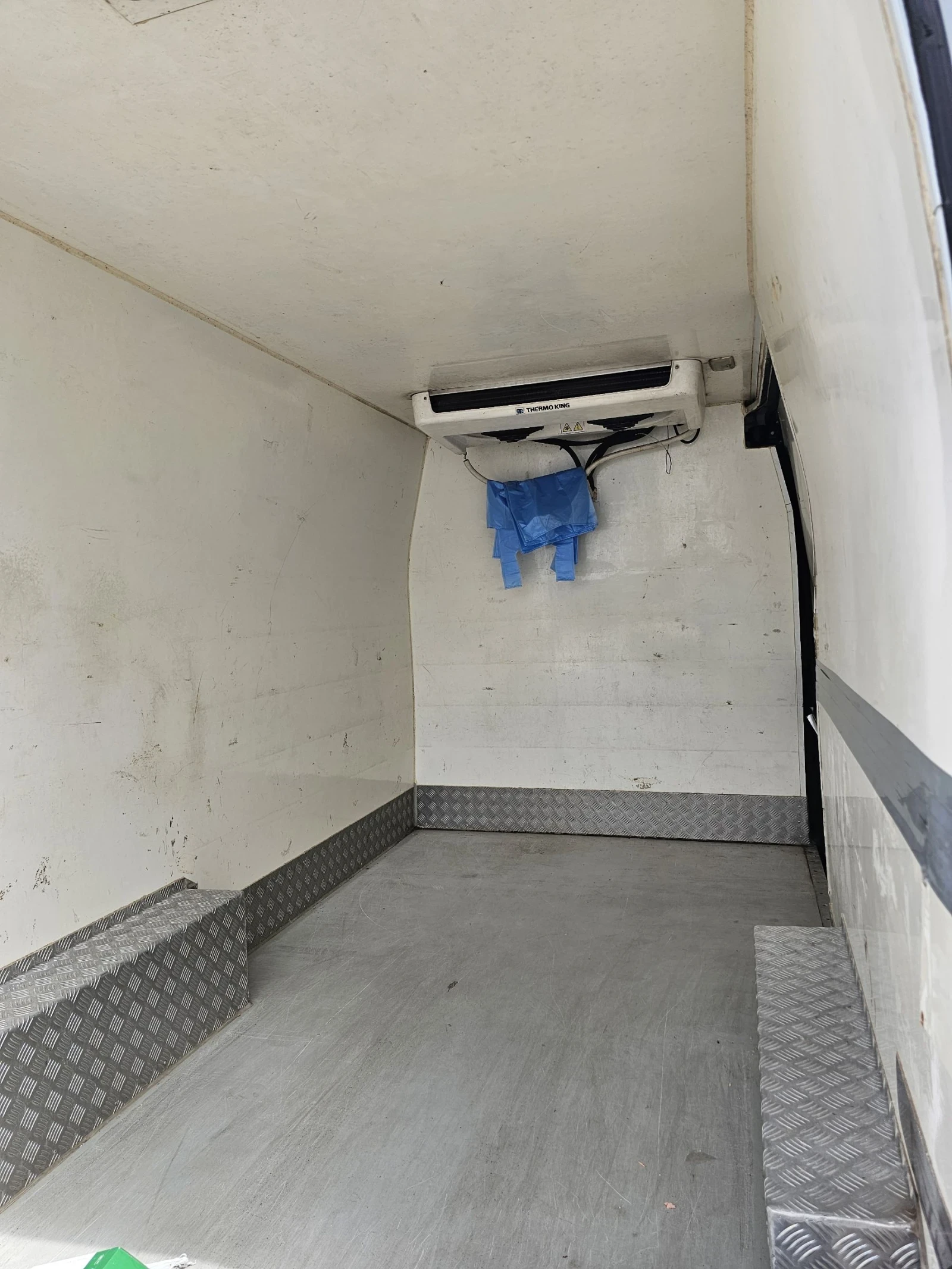 Renault Master L2H2 2.3dci ХЛАДИЛЕН - изображение 10
