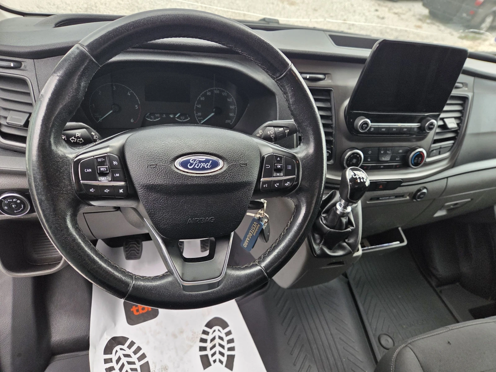 Ford Transit 2.0 TDCi, Клима, Нави, Две странични врати, снимка 11 - Бусове и автобуси - 54230931
