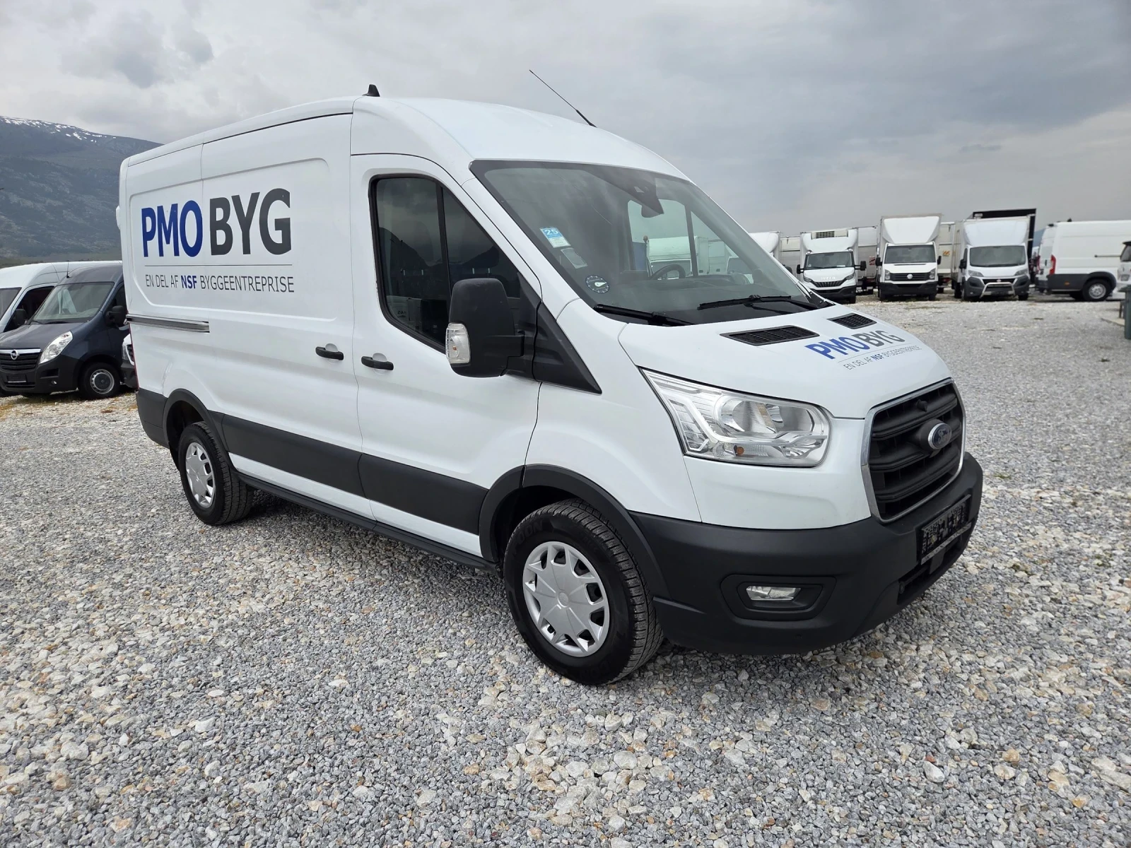 Ford Transit 2.0 TDCi, Клима, Нави, Две странични врати, снимка 7 - Бусове и автобуси - 54230931