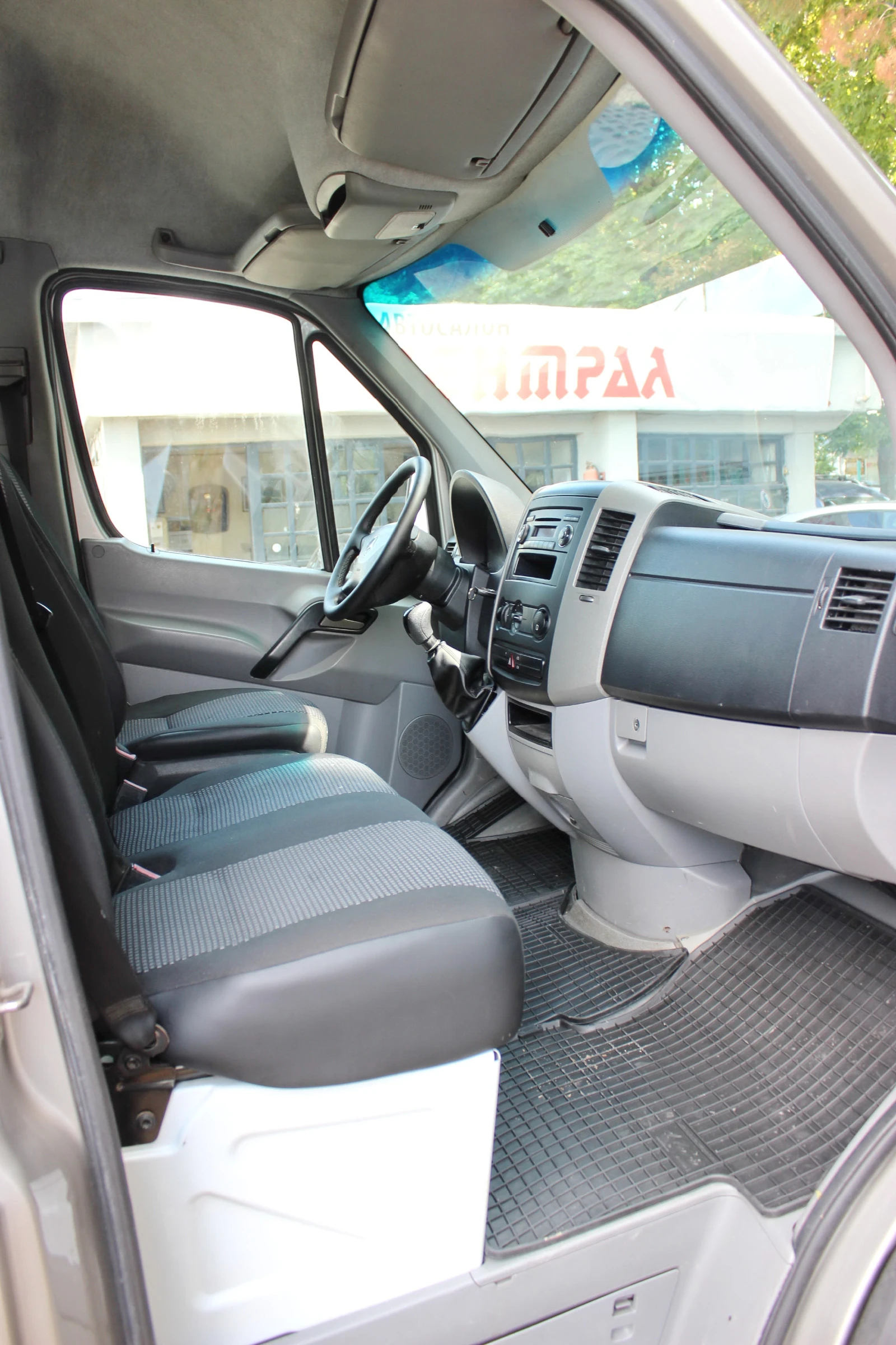 Mercedes-Benz Sprinter 906  2.2 CDI  СРЕДНА БАЗА - ВИСОК, снимка 11 - Бусове и автобуси - 55653766