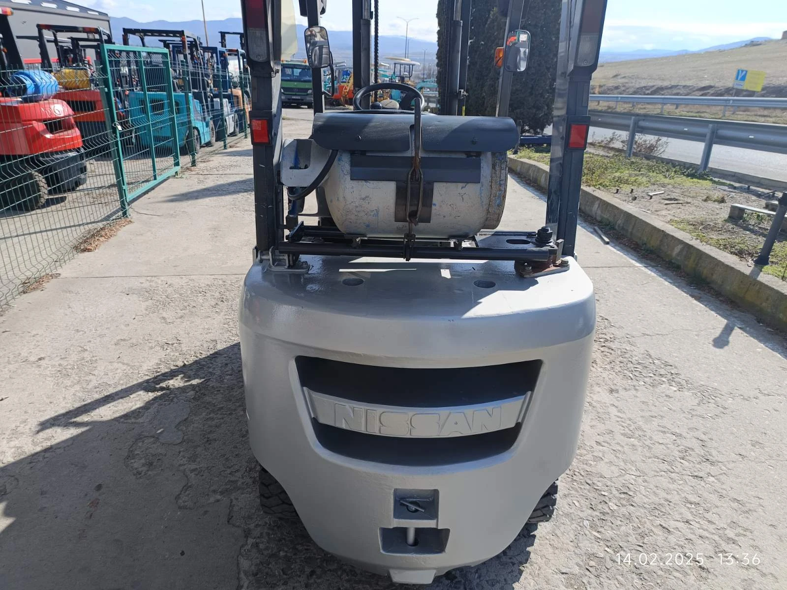  Nissan / | Mobile.bg   4