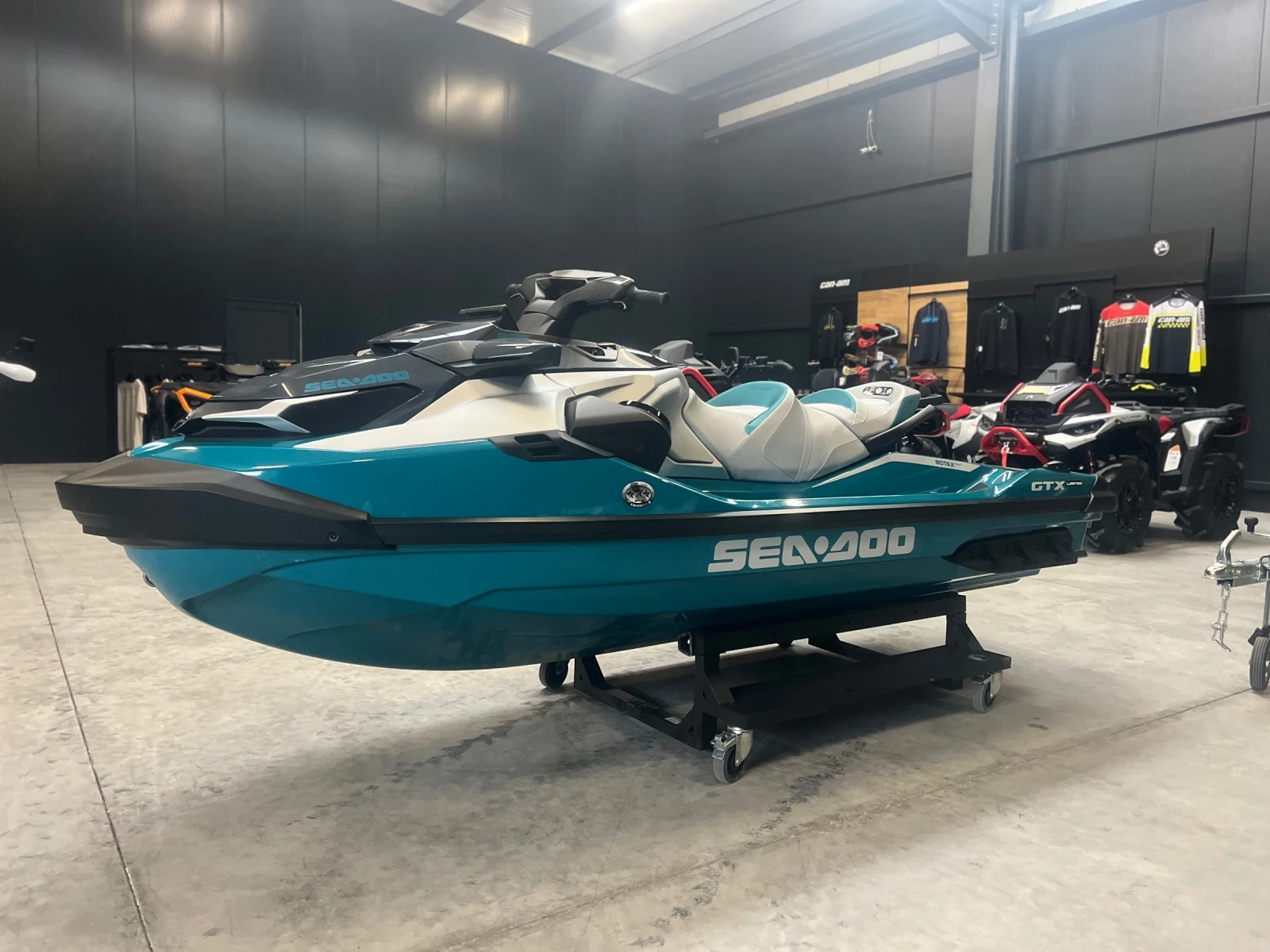 Джет Bombardier Sea Doo GTX 325 TECH package 2025 Blue - изображение 3