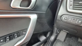 Kia Ceed FULL NEW MODEL РЕАЛ КМ ИЗКЛЮЧИТЕЛА СЕРВ КНИЖ КАМЕР, снимка 13
