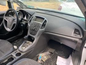 Opel Astra J,1.4i Turbo,Sports Tourer,B14NET, снимка 3