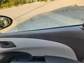 Chevrolet Aveo 1.2, снимка 12