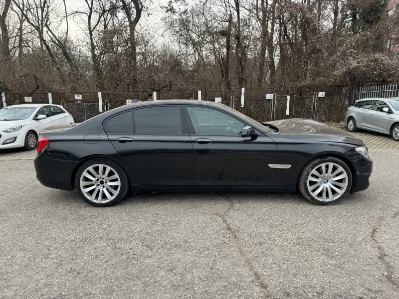 BMW 740 d xDrive, снимка 8 - Автомобили и джипове - 47523562