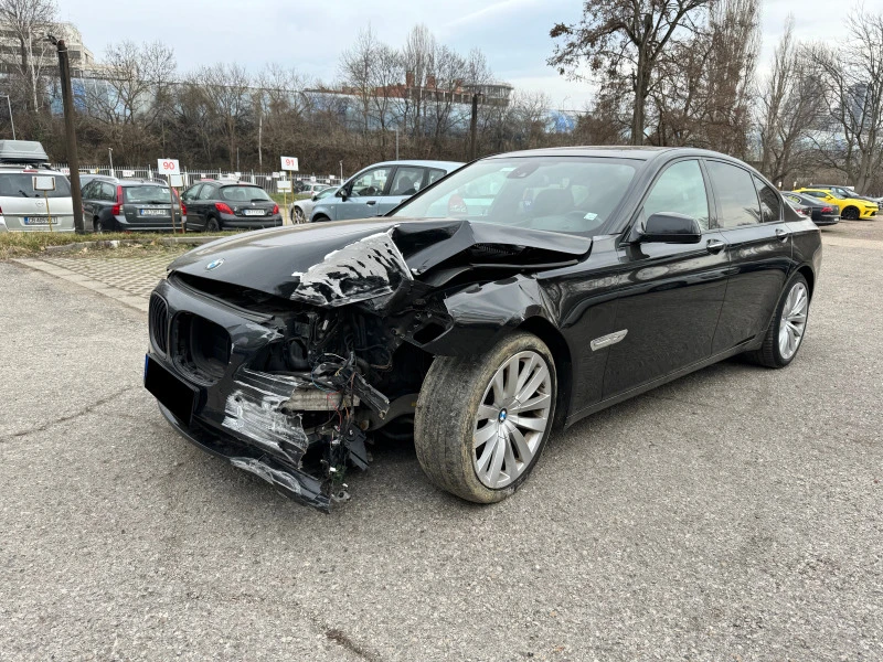 BMW 740 d xDrive, снимка 3 - Автомобили и джипове - 47523562