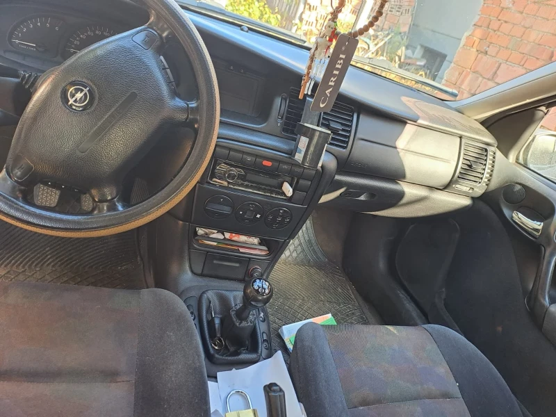 Opel Vectra, снимка 4 - Автомобили и джипове - 47382788